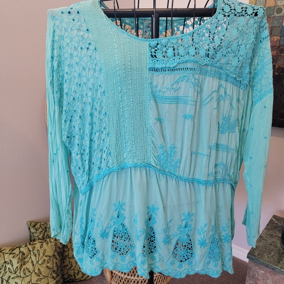 Johnny Was asymmetrical patchwork top - Picture 2 of 6